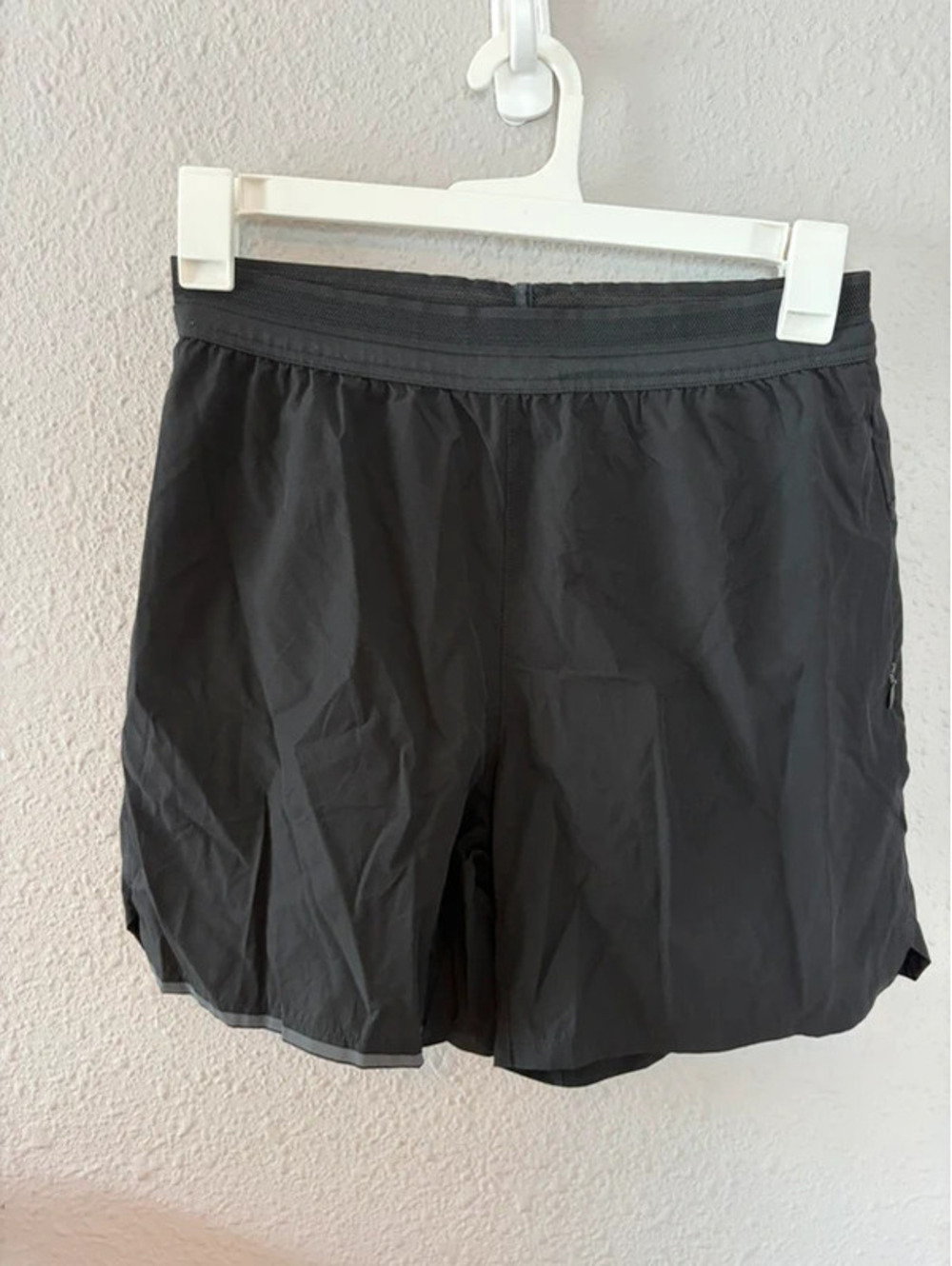 Men's Alphalete black shorts size M